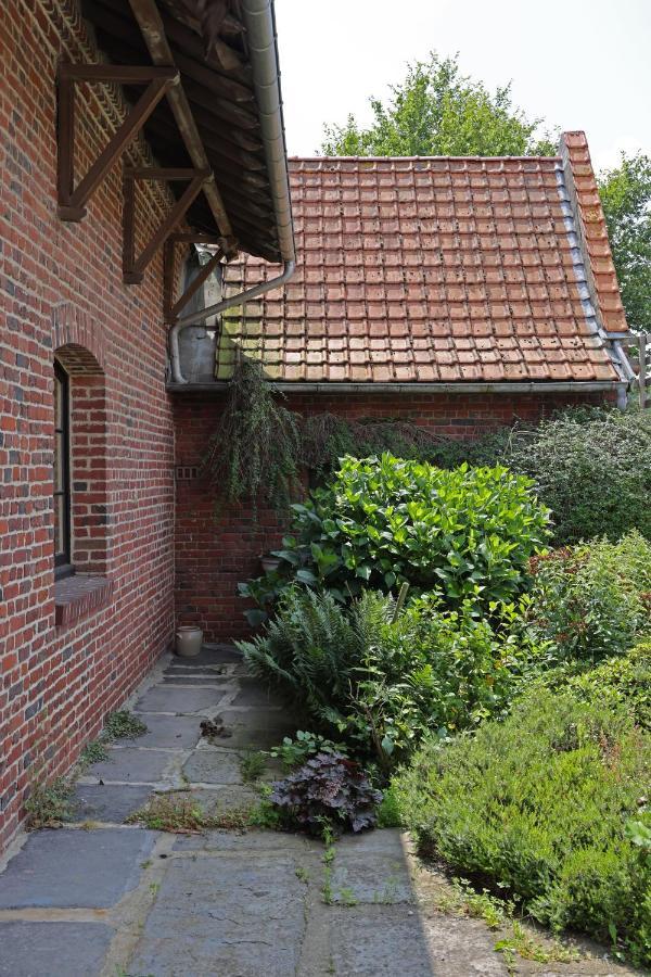 Letabli Hotel Ennetieres-en-Weppes ภายนอก รูปภาพ